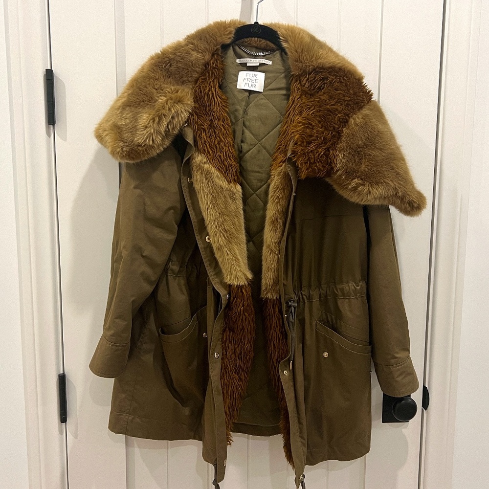 STELLA MCCARTNEY FAUX FUR ACCENTED PARKA , SZ 36, ARMY GREEN